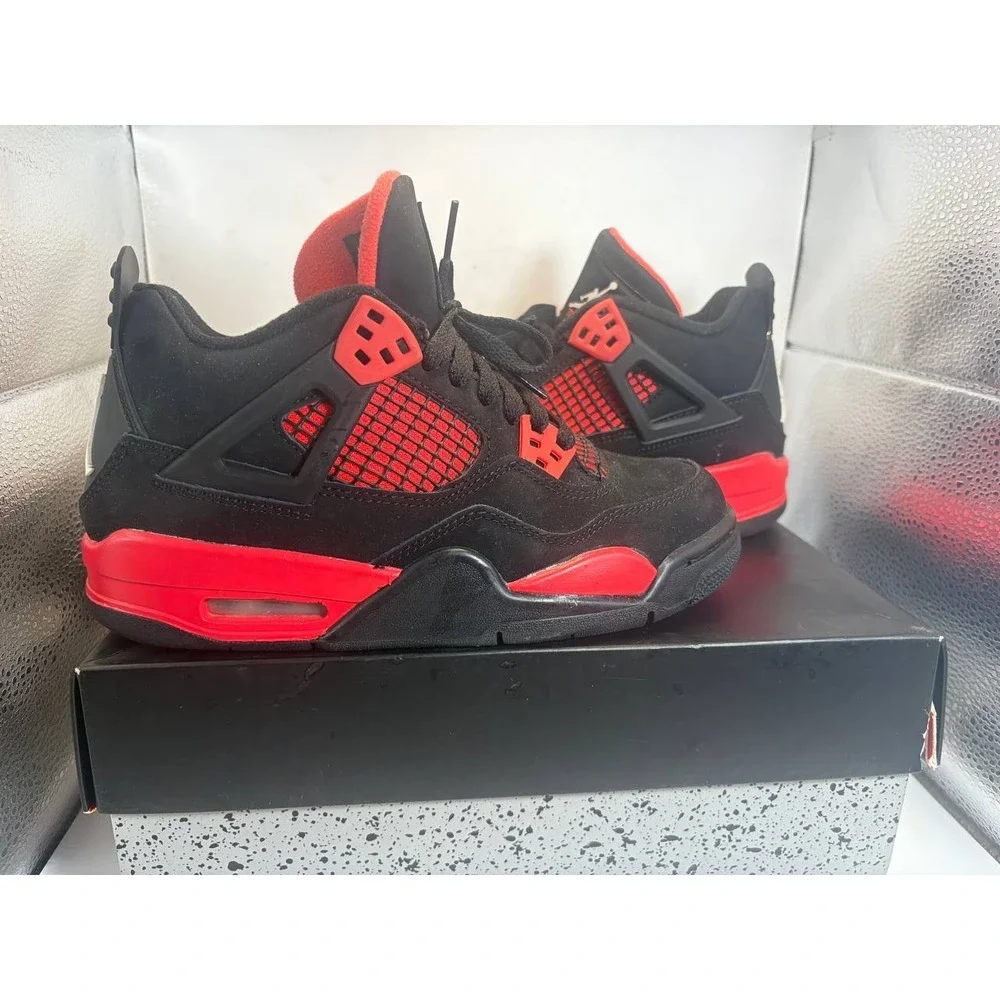 Air Jordan 4 Retro Red Thunder Black Crimson‎ 408452-016 Size 4.5Y Excellent